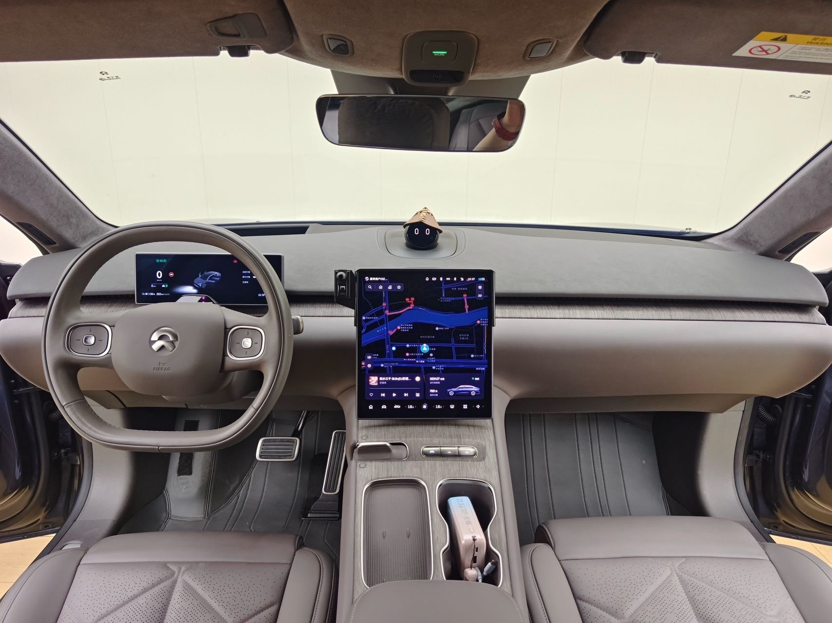 2024 Nio ET7 75kWh Executive Edition -CG1703367