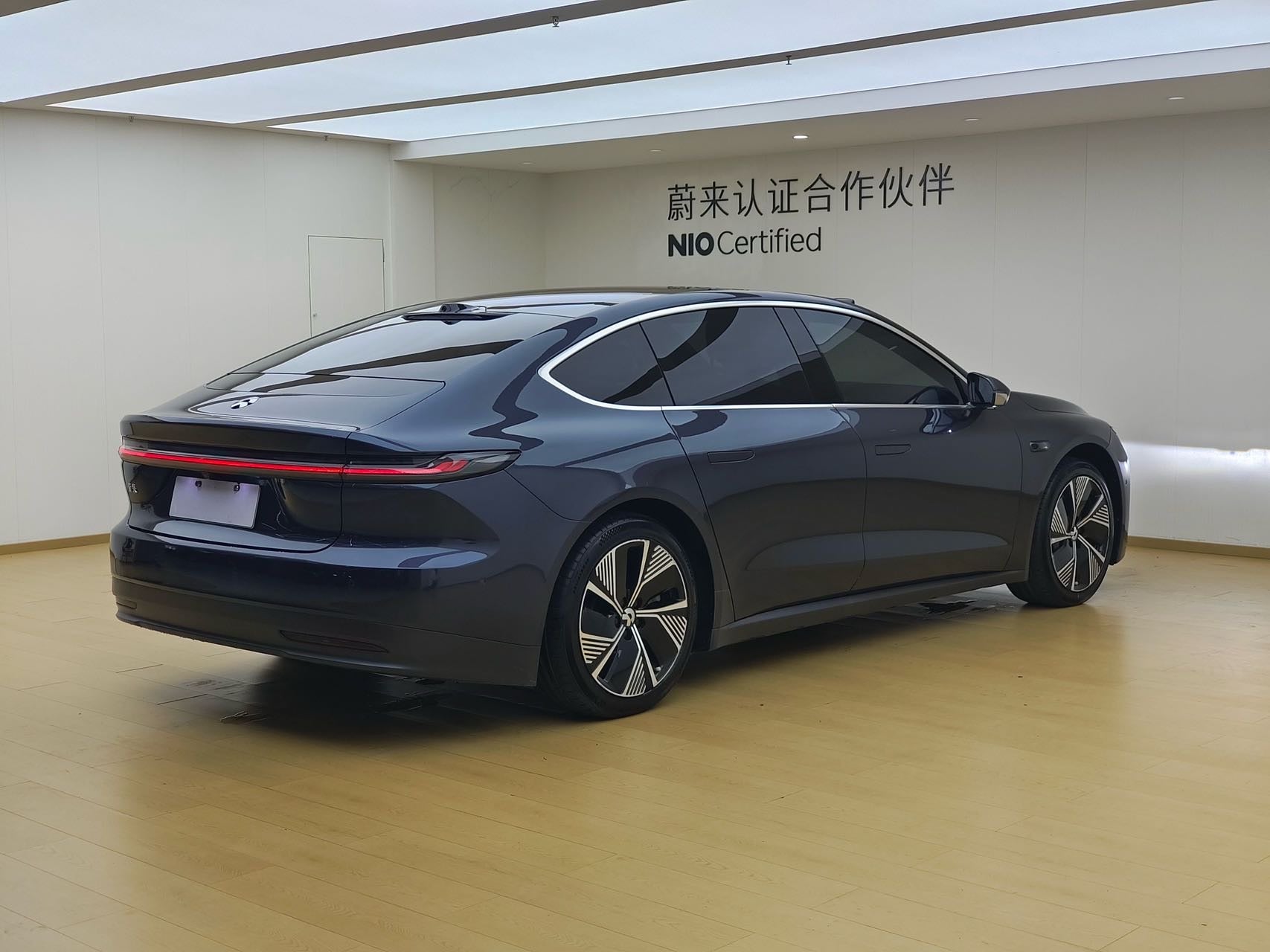 2024 Nio ET7 75kWh Executive Edition -CG1703367