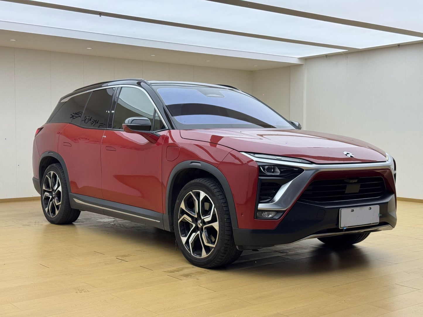 2018 NIO ES8 Electric Founders Edition -CG1703376