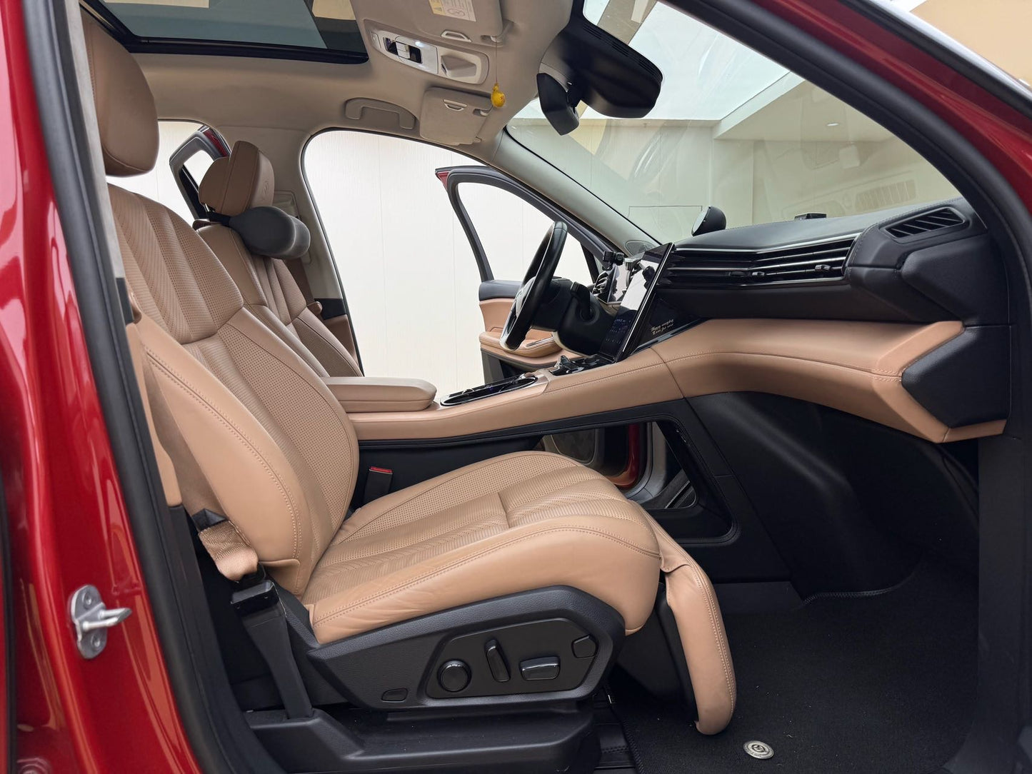 2018 NIO ES8 Electric Founders Edition -CG1703376