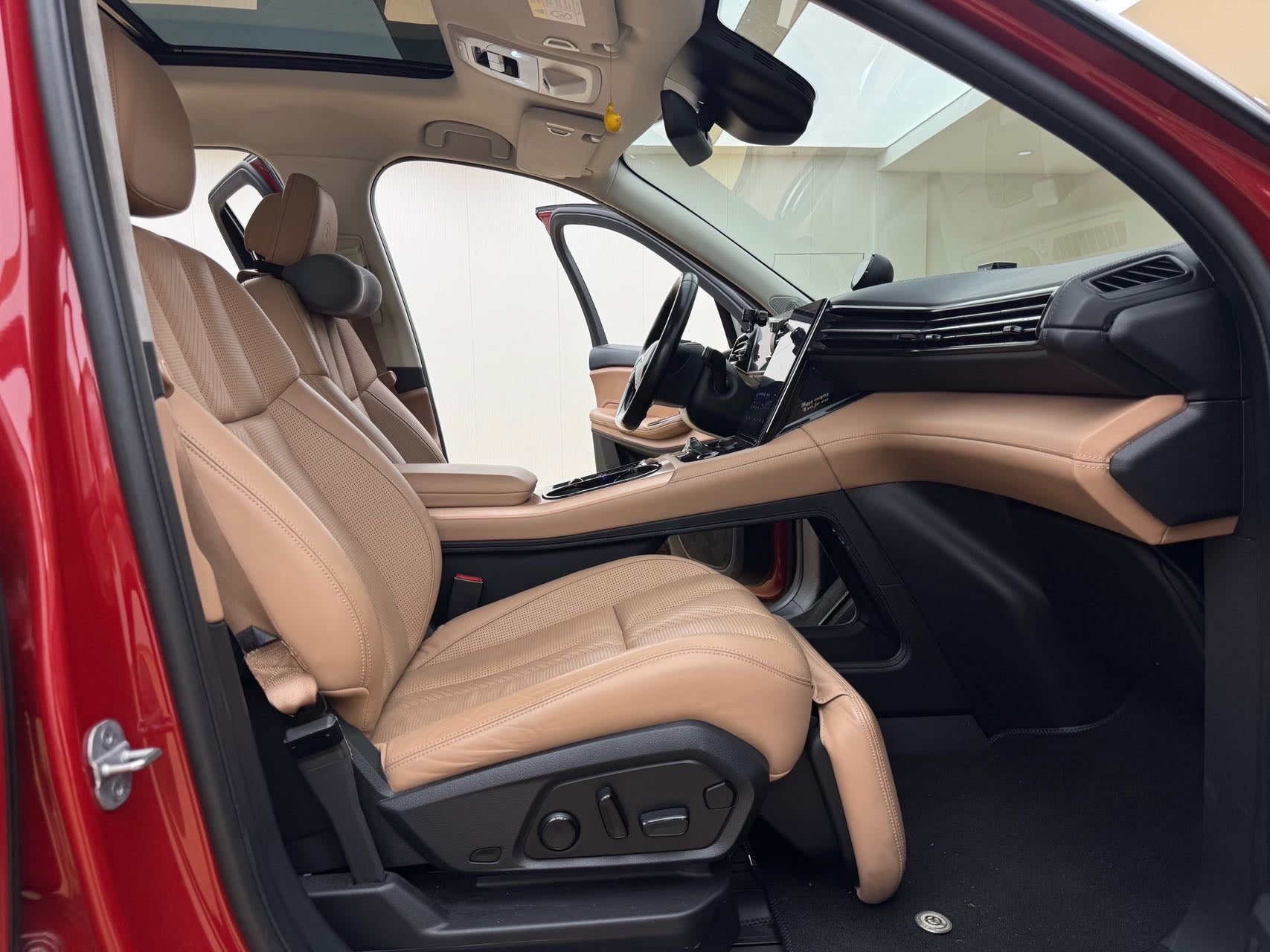 2018 NIO ES8 Electric Founders Edition -CG1703376