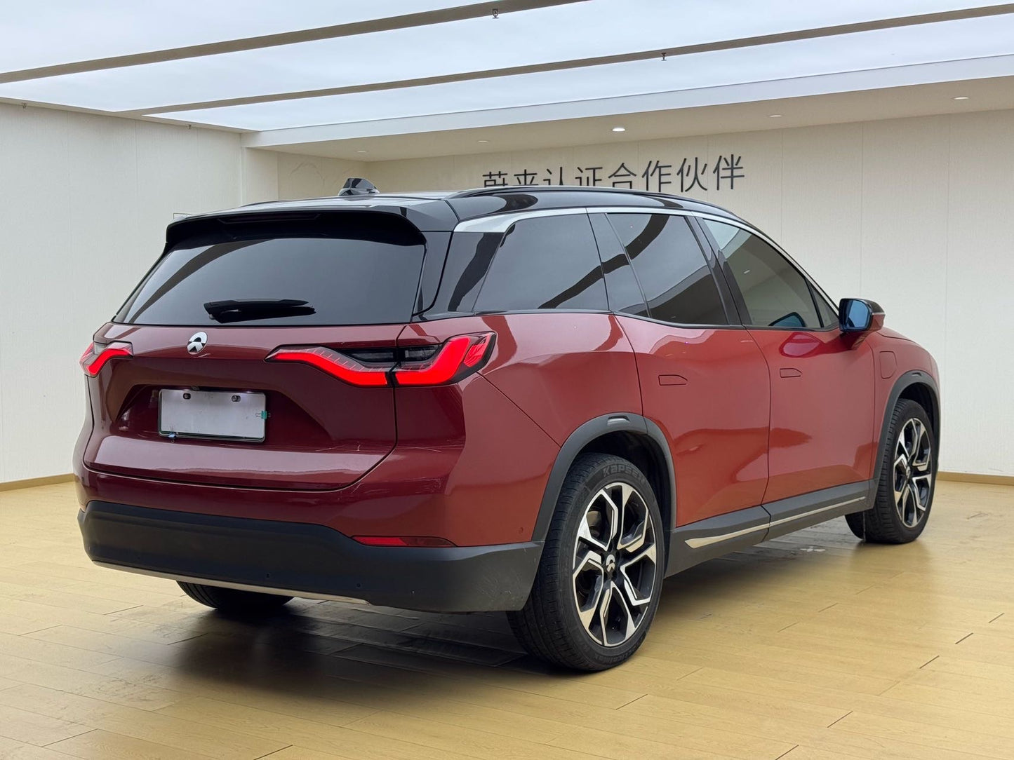 2018 NIO ES8 Electric Founders Edition -CG1703376
