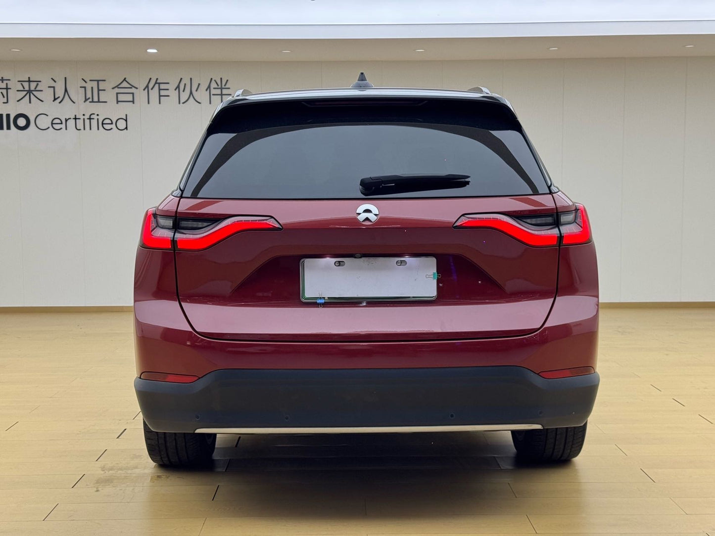2018 NIO ES8 Electric Founders Edition -CG1703376