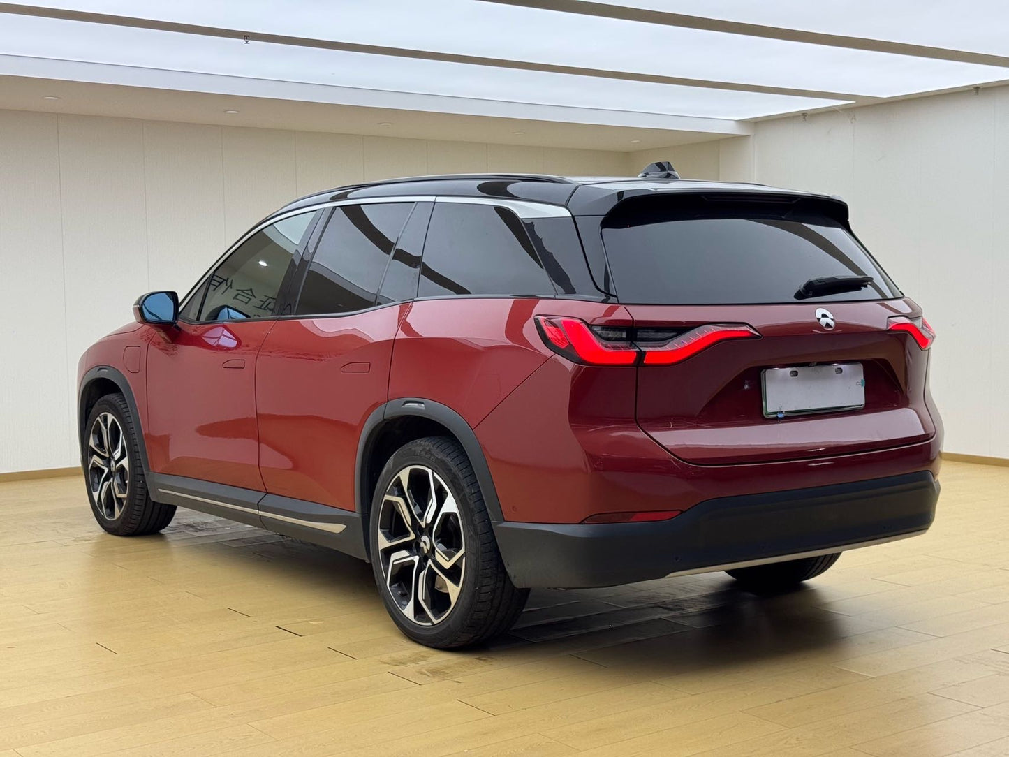 2018 NIO ES8 Electric Founders Edition -CG1703376