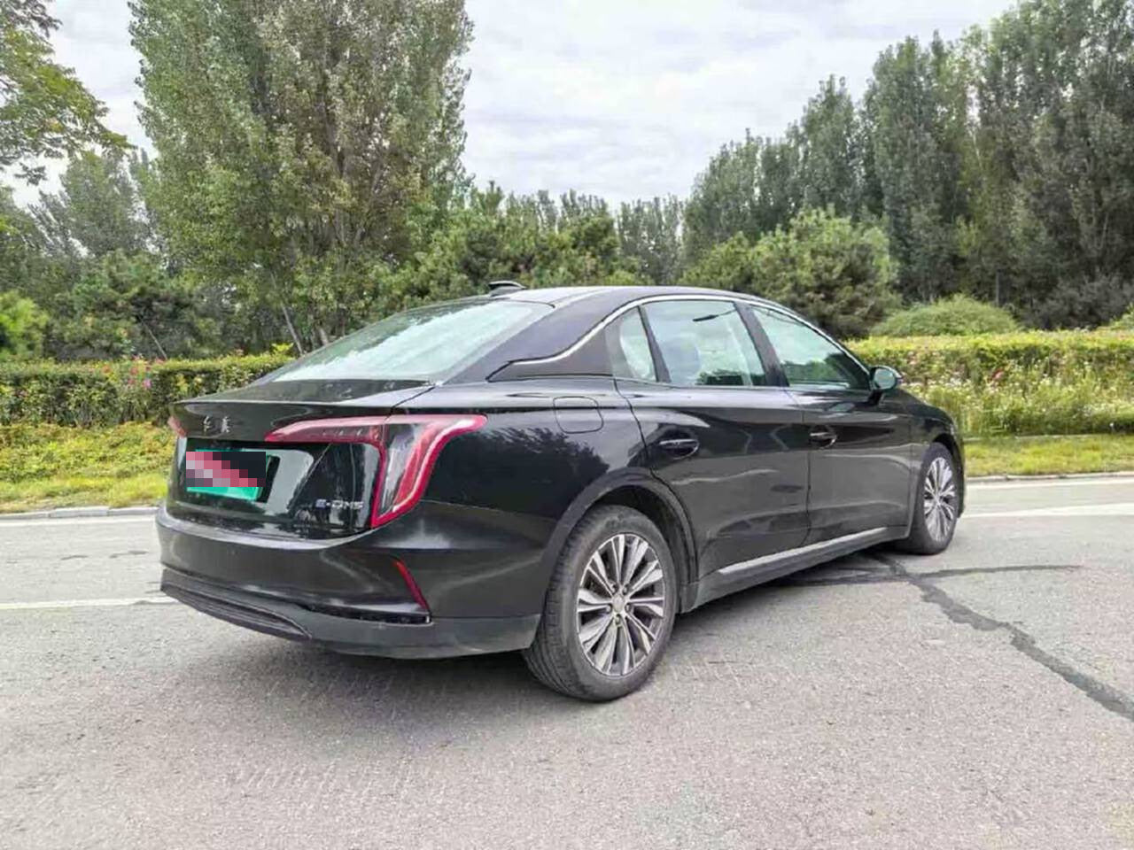 2022 Hongqi E-QM5 Electric Charging Enjoy Edition 5-Seater -CG1703448