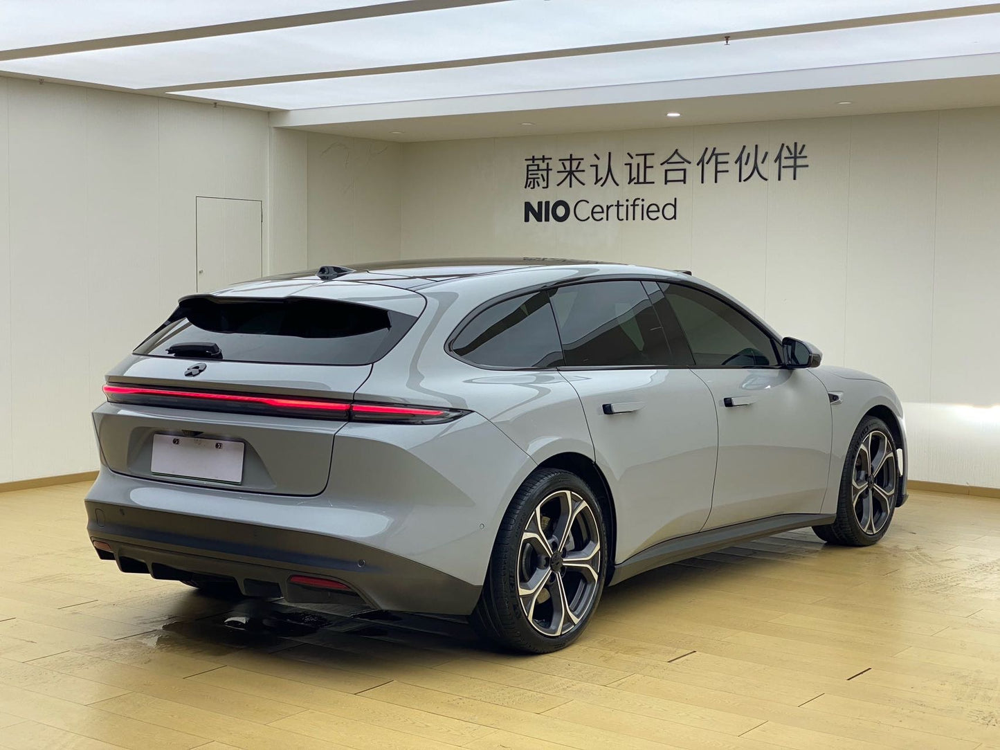 2024 Nio ET5T 75kWh Touring -CG1703841