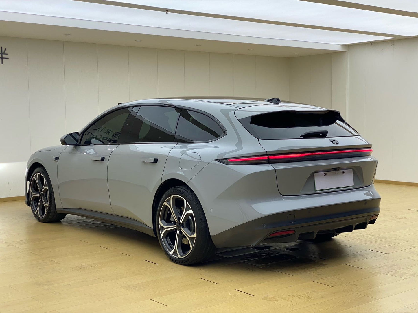 2024 Nio ET5T 75kWh Touring -CG1703841