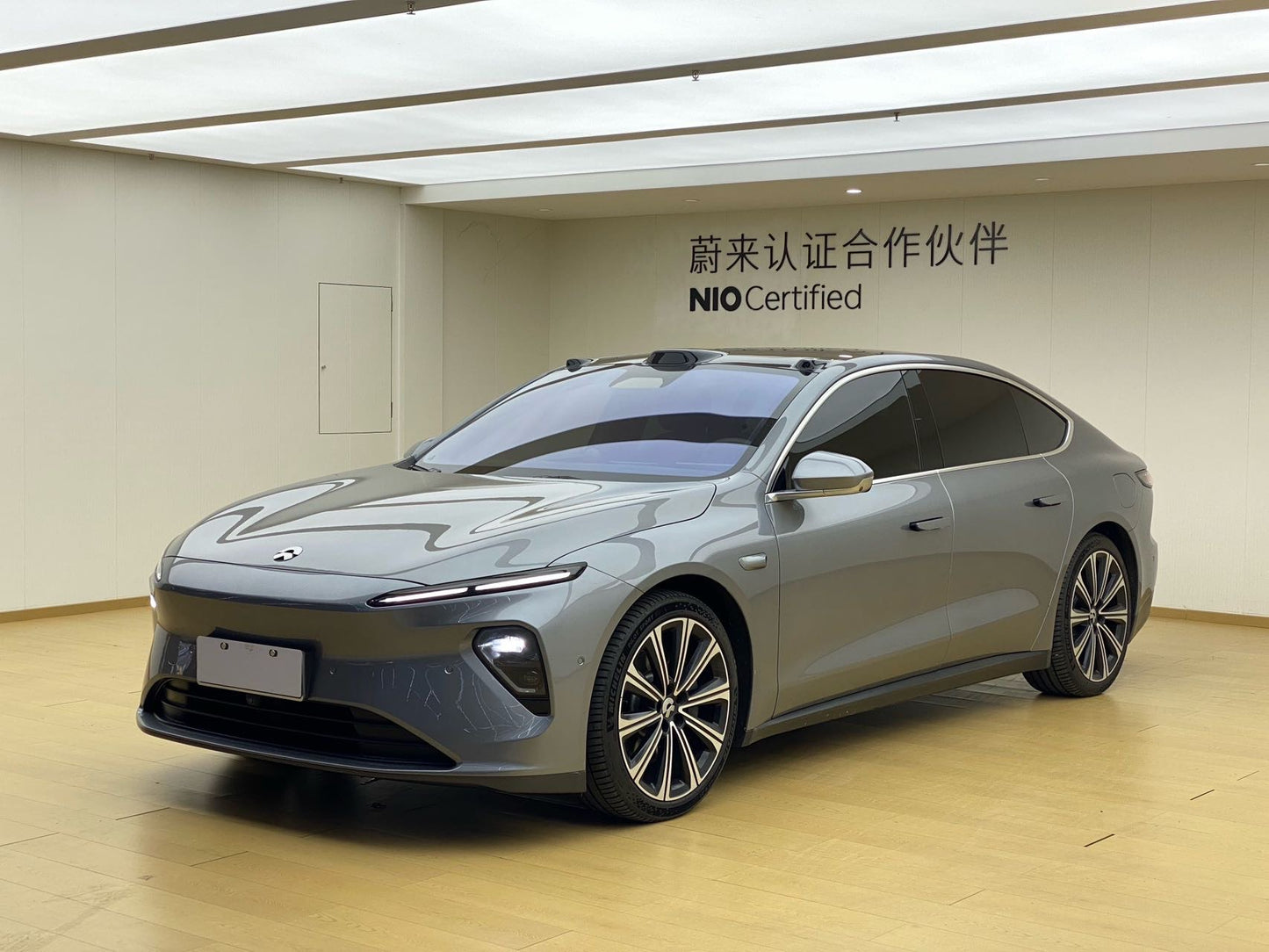 2024 NIO ET7 75kWh Executive Signature Edition -CG1703875