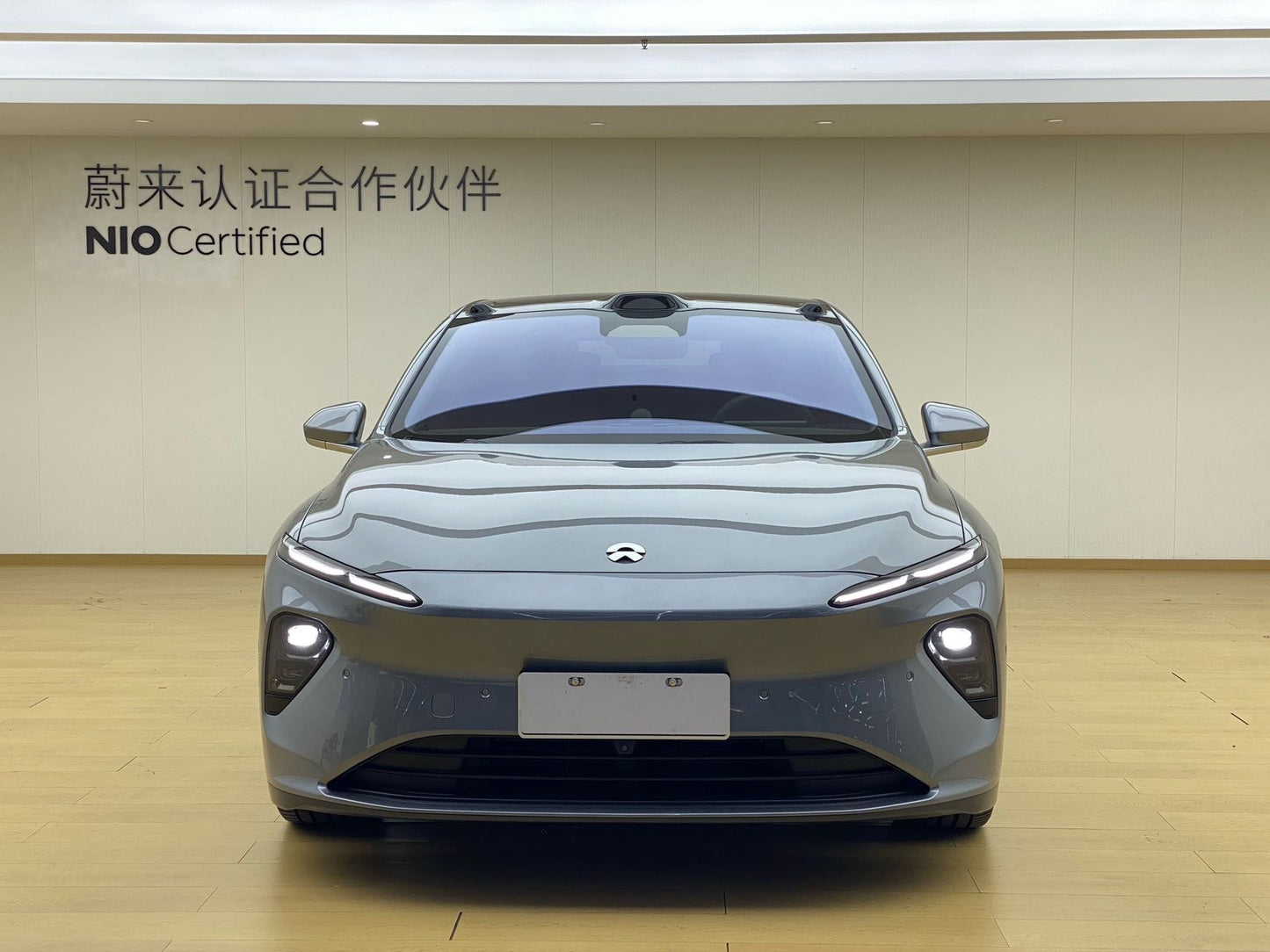 2024 NIO ET7 75kWh Executive Signature Edition -CG1703875