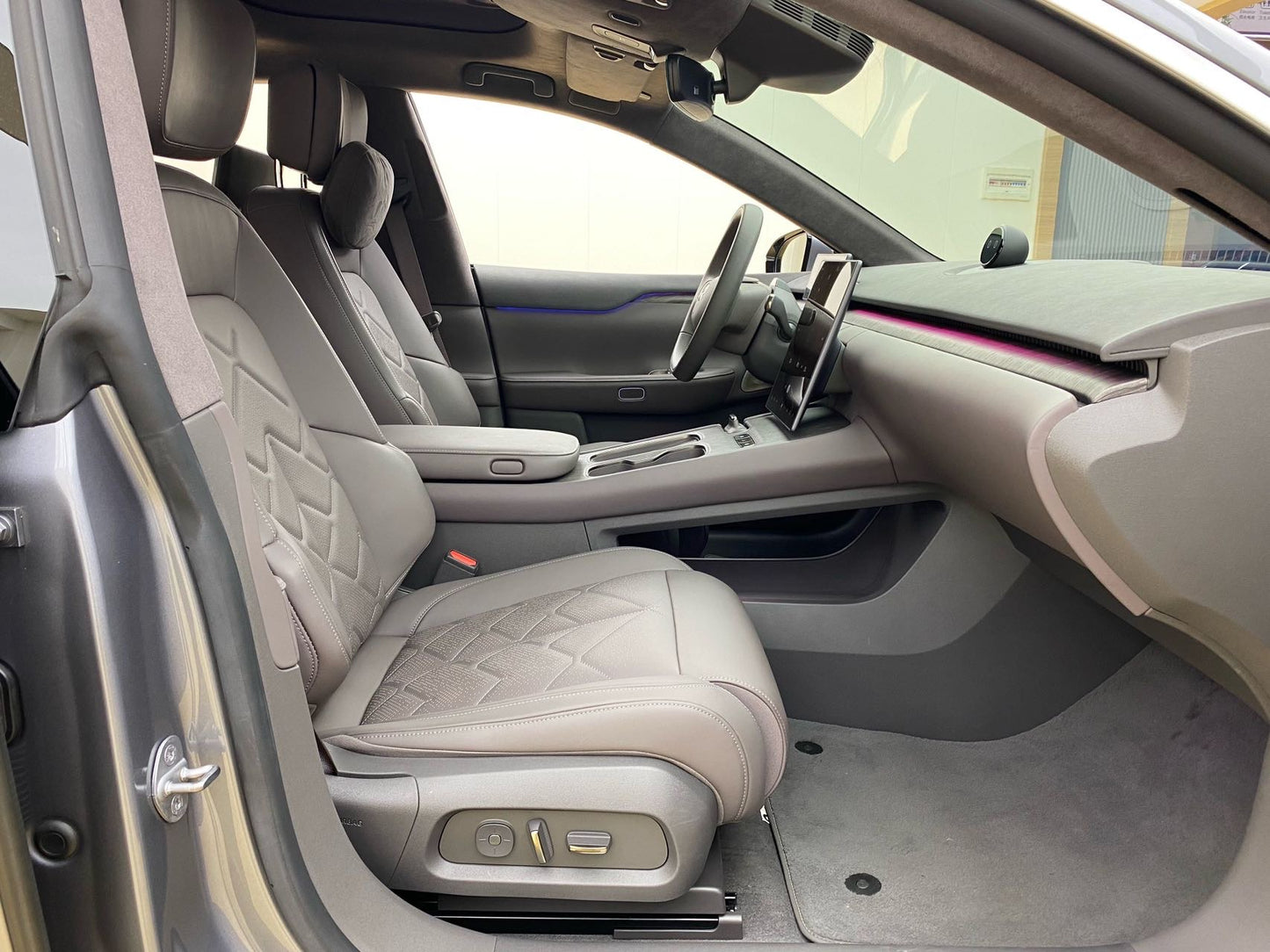 2024 NIO ET7 75kWh Executive Signature Edition -CG1703875