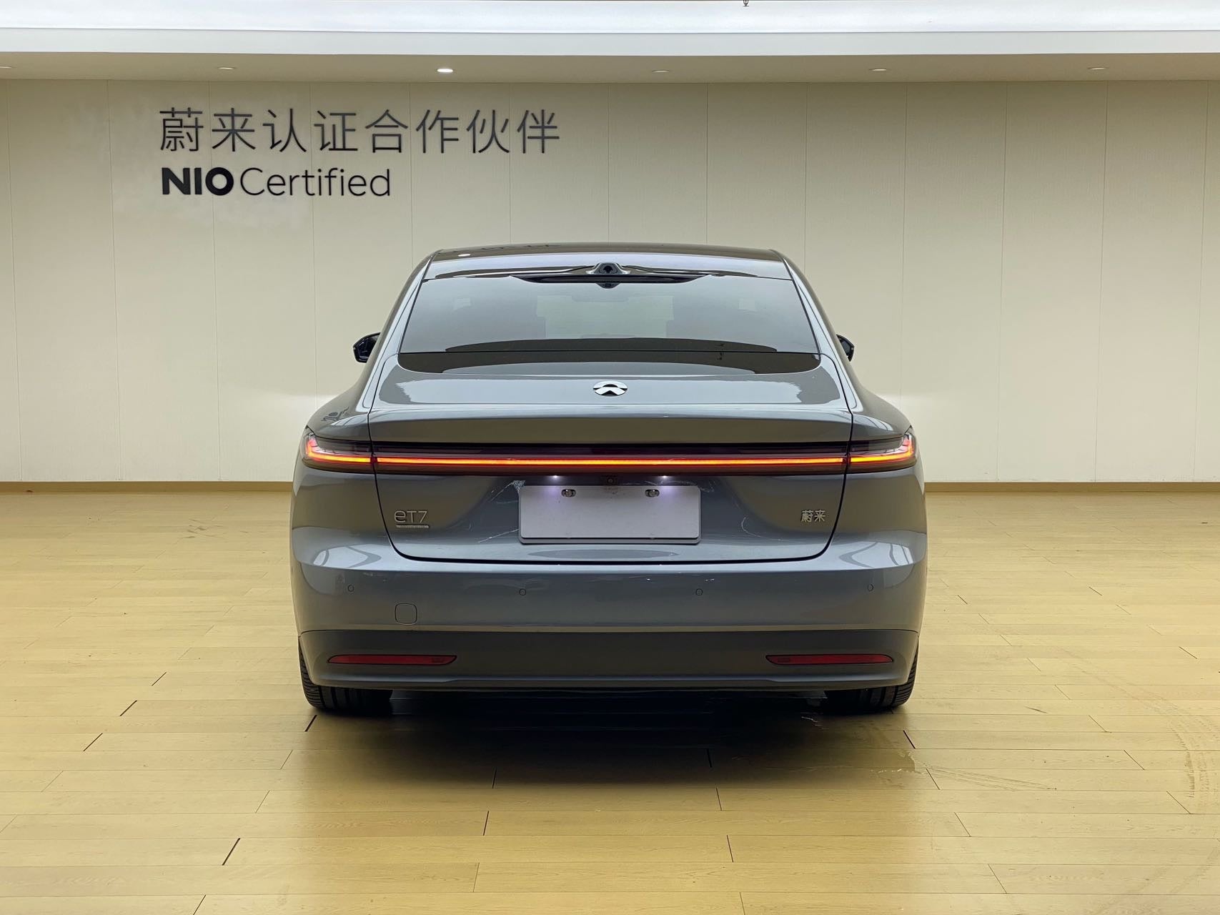 2024 NIO ET7 75kWh Executive Signature Edition -CG1703875