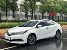 2017 Toyota Corolla 1.8L CVT Hybrid Leading Edition Facelift -CG1703742