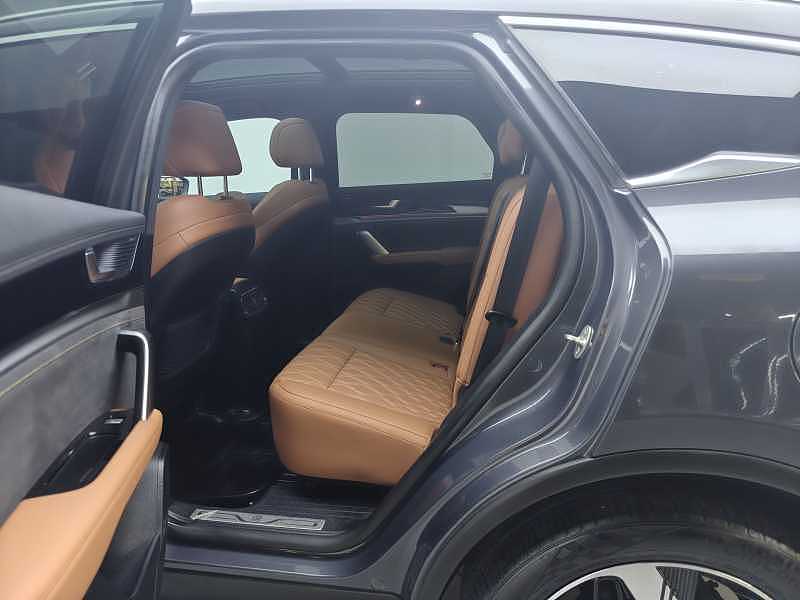 2023 BYD Tang New Energy 1.5T CVT DM-i Champion Edition 112km Front-Wheel Drive Honor Type 7-Seater -CG1703781