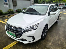 2017 BYD Qin New Energy 1.5T Dual-Clutch Premium -CG1703803