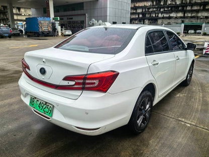 2017 BYD Qin New Energy 1.5T Dual-Clutch Premium -CG1703803