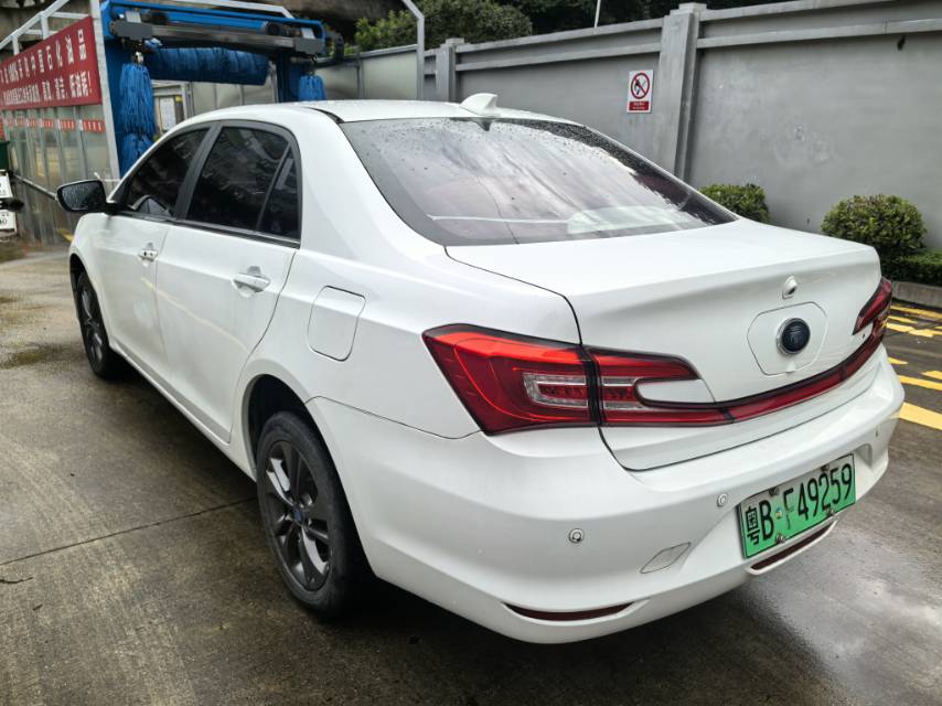 2017 BYD Qin New Energy 1.5T Dual-Clutch Premium -CG1703803