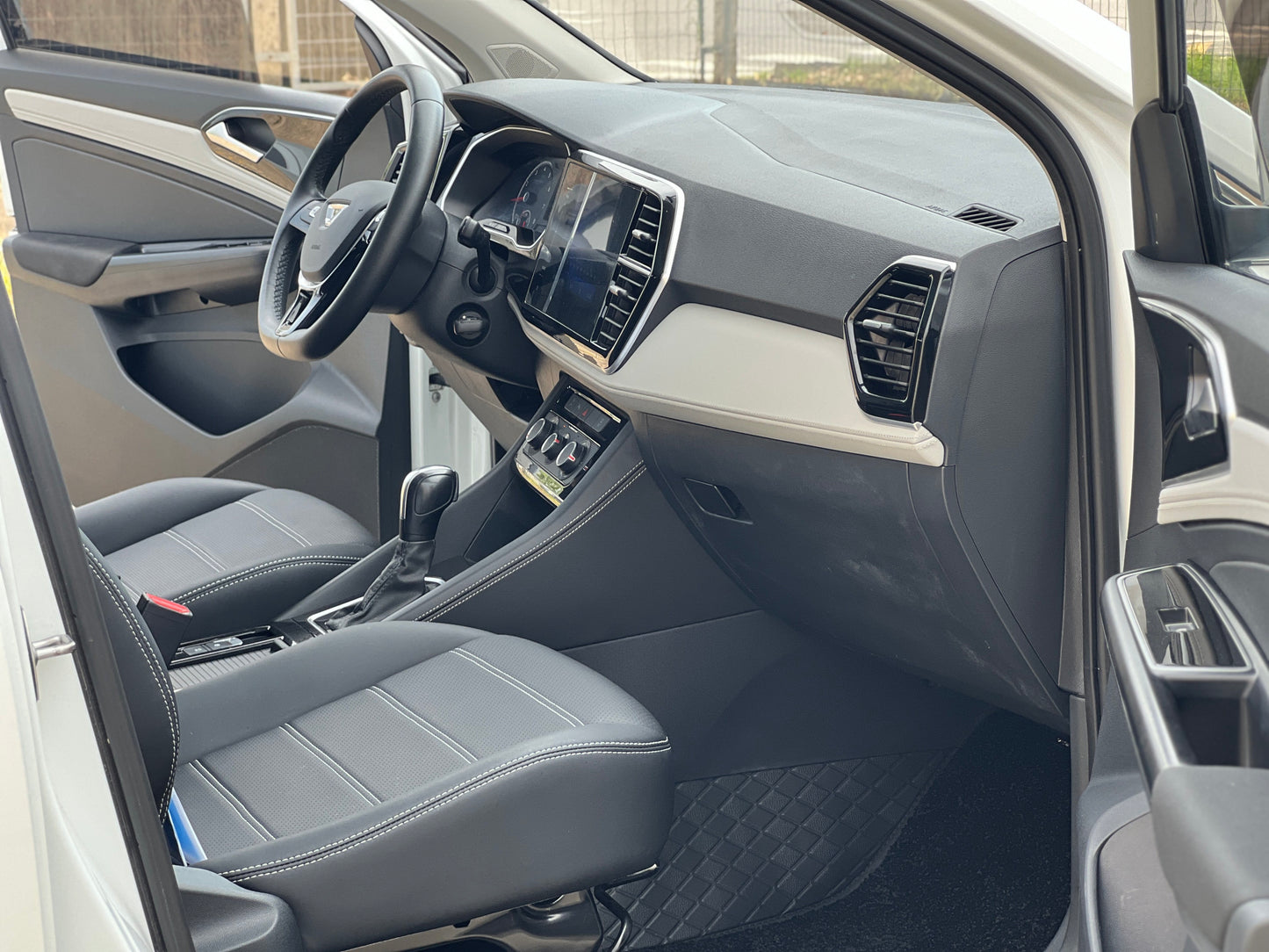 2023 Jetta VS7 280TSI Automatic Progressive Edition -CG1703977