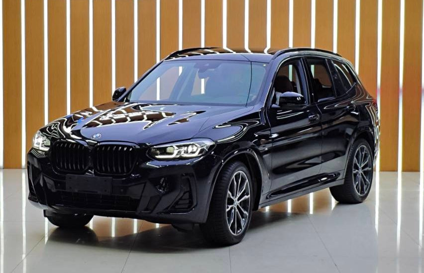 2022 BMW X3 2.0T Automatic Facelift II xDrive 30i Leading M Sport Night Package -CG1704003