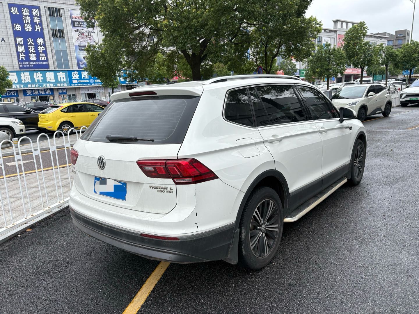 2020 Volkswagen Tiguan L 2.0T 330TSI Dual Clutch Two-Wheel Drive Panoramic Comfort Edition National VI -CG1704031