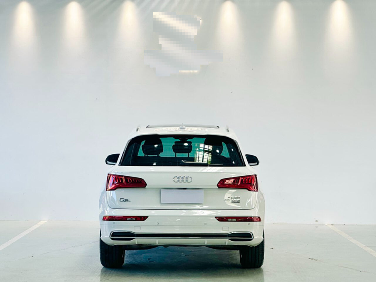 2018 Audi Q5L 2.0T Dual-Clutch 45TFSI Premium Fashion National VI -CG1704045