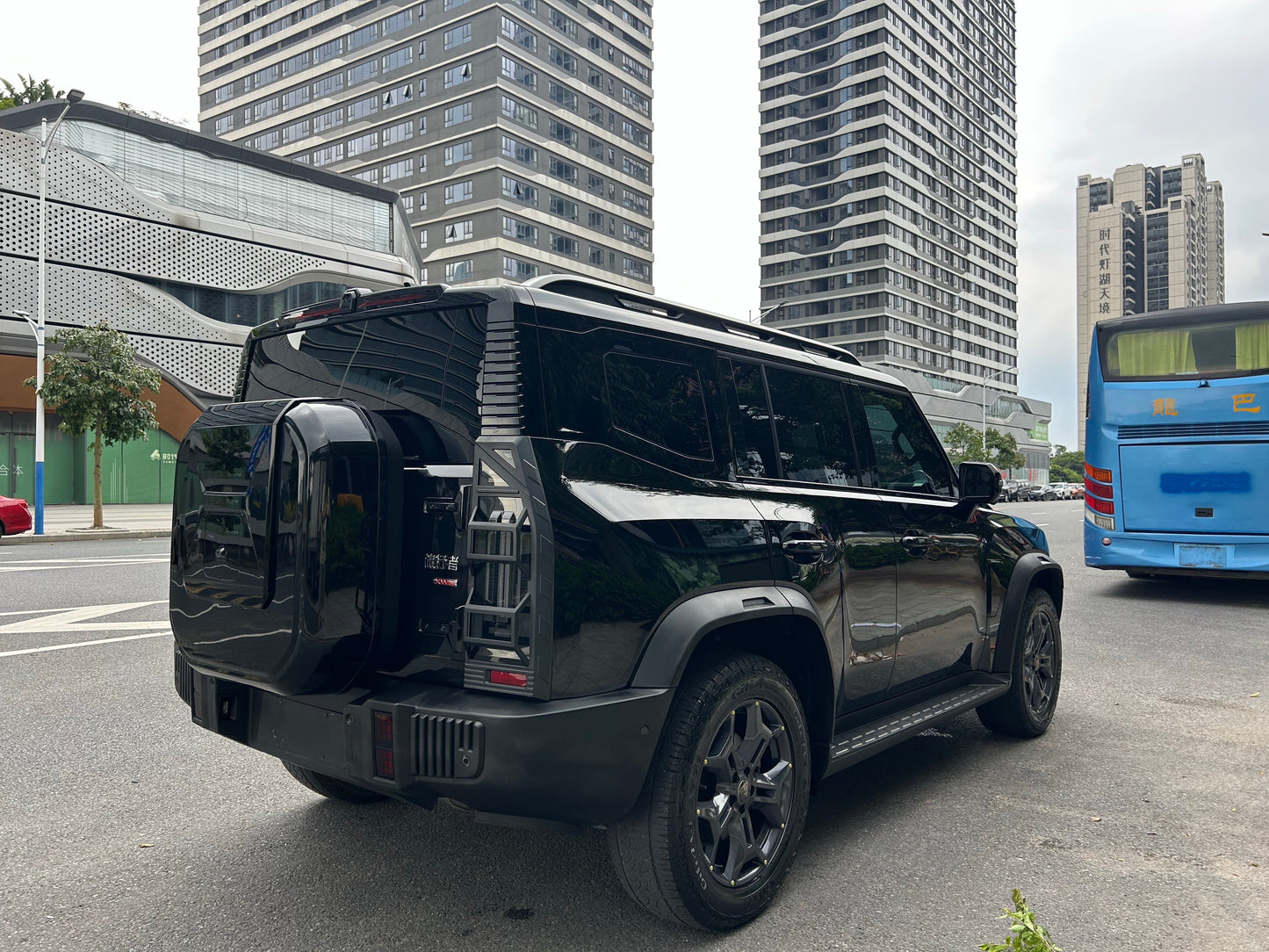 2023 Jetour Traveler 2.0T 4WD Cross PRO+ -CG1704054