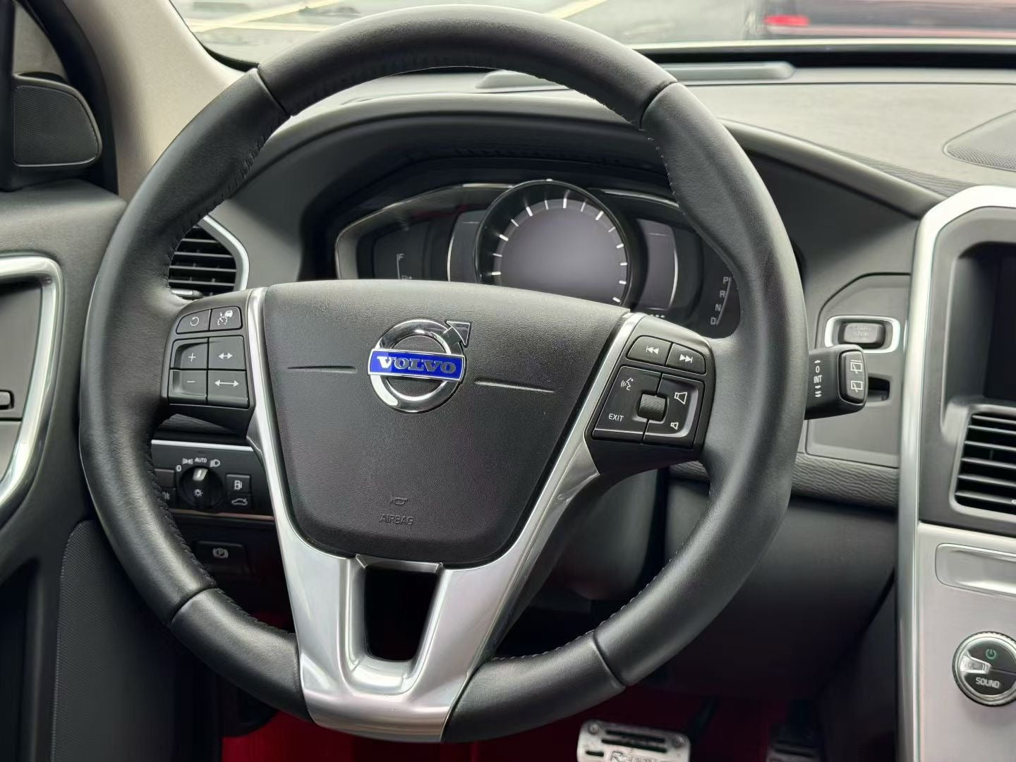 2017 Volvo XC60 2.0T Automatic T5 AWD Zhiyuan Edition -CG1704063