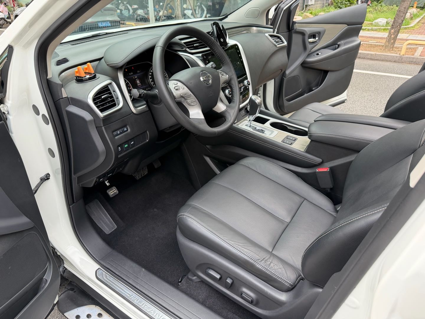 2019 Loulan 2.5L XL Plus Two-Wheel Drive Intelligent Connected Leading Edition National VI -CG1704149
