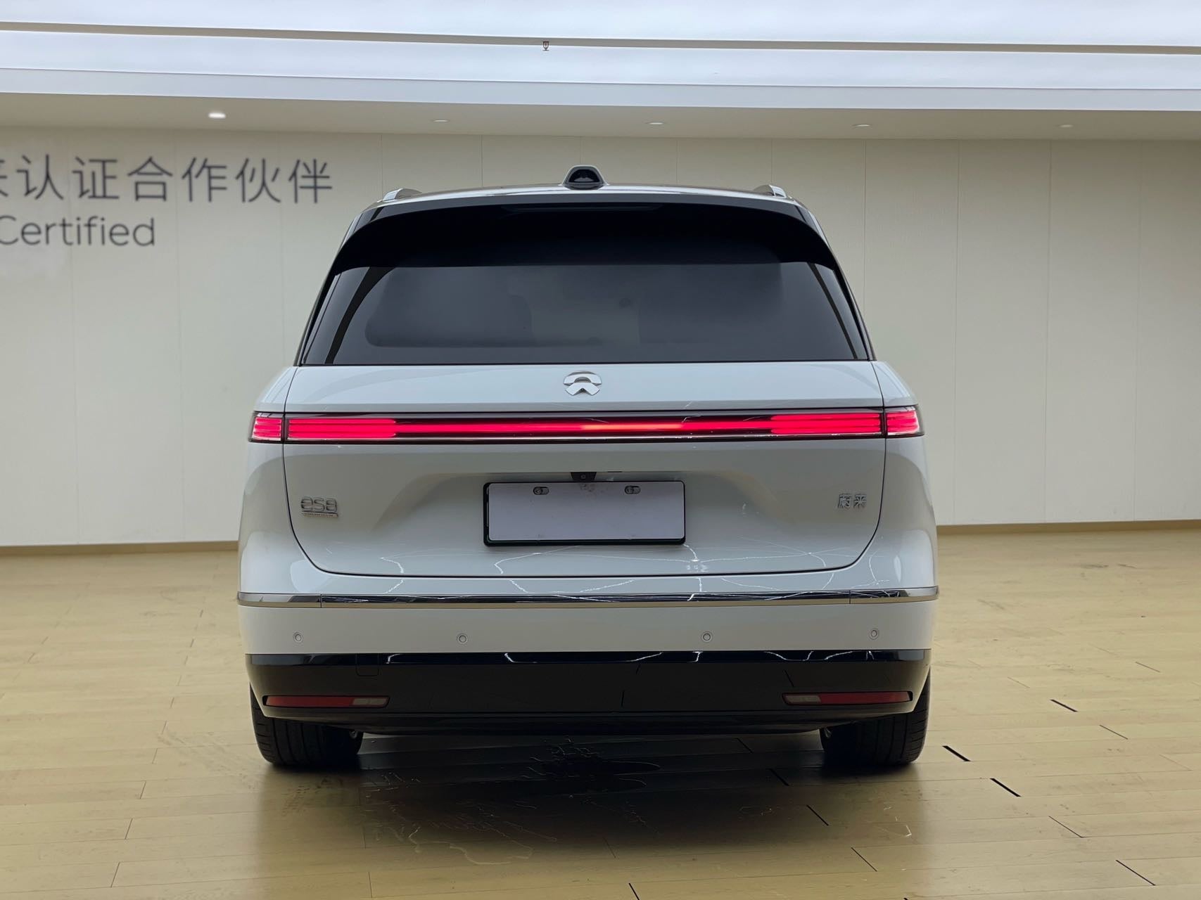 2026 NIO ES8 6-Seat Executive Signature Edition -CG1704355