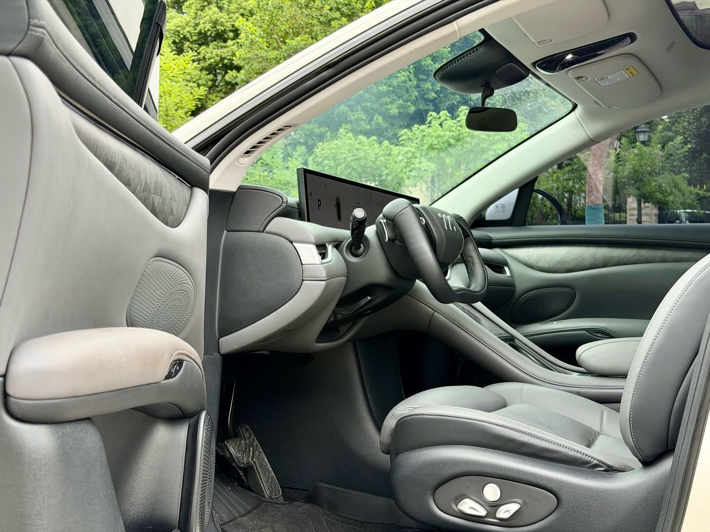 2023 IM LS6 Max Standard Edition -CG1704388
