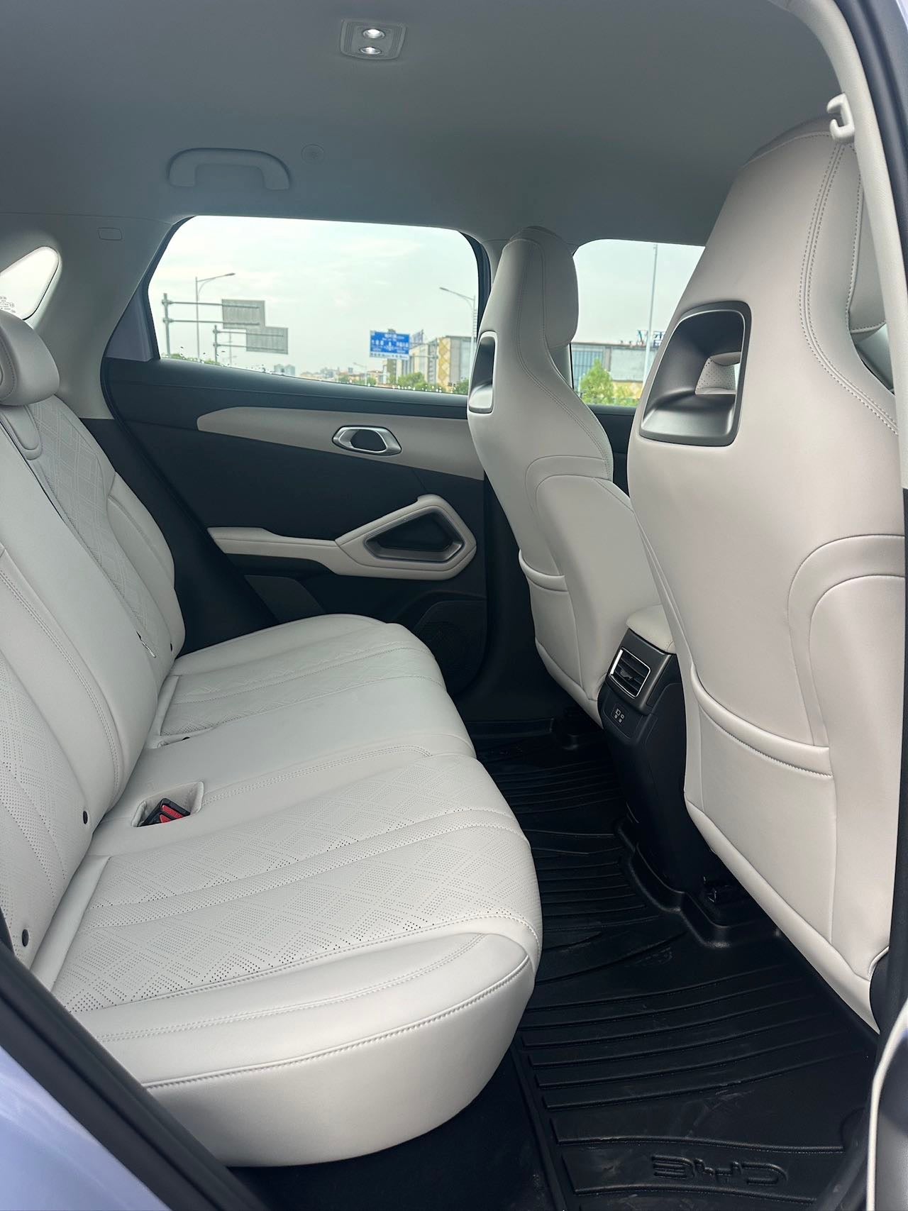 2025 Yuan UP Intelligent Driving Edition 401KM Vitality Edition -CG1704435