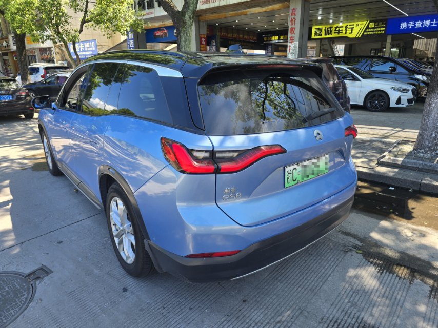 2018 NIO ES8 Electric Base Edition 70kWh 7-Seater -CG1705261