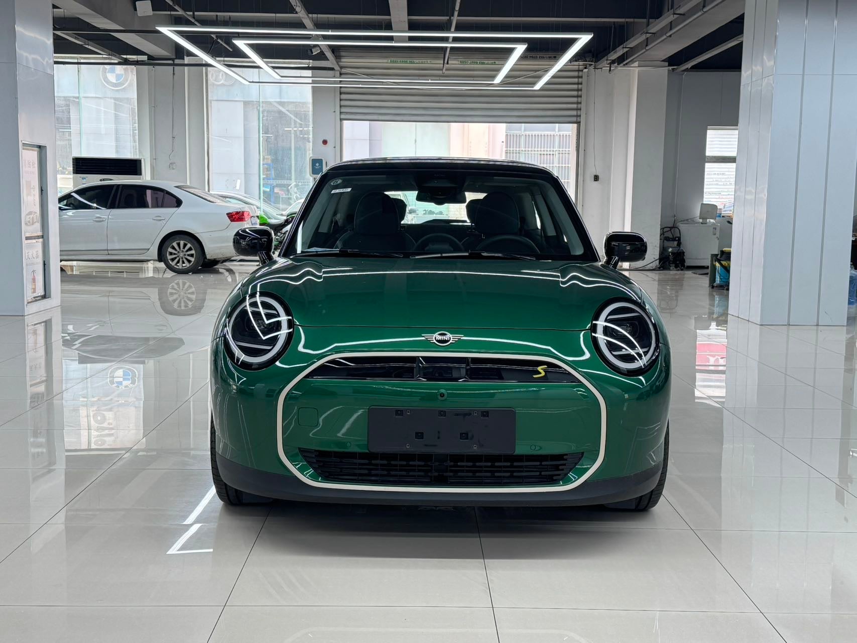 2026 Electric MINI COOPER 463km COOPER SE Artist -CG1705294
