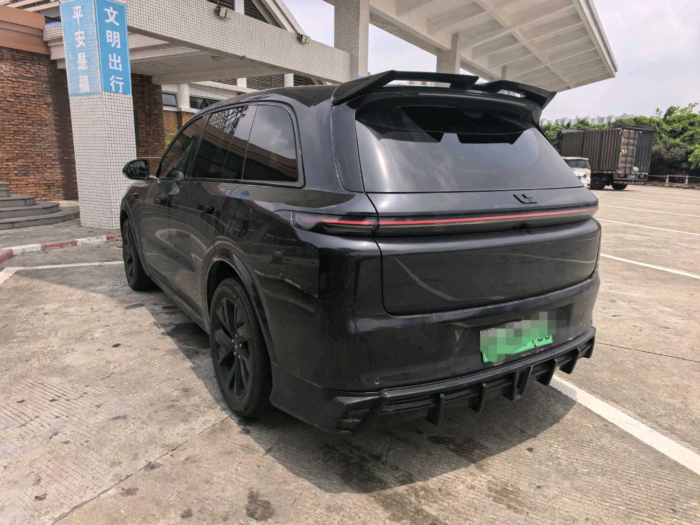 2023 Li Auto L8 1.5T Range Extender L8 Air -CG1705311