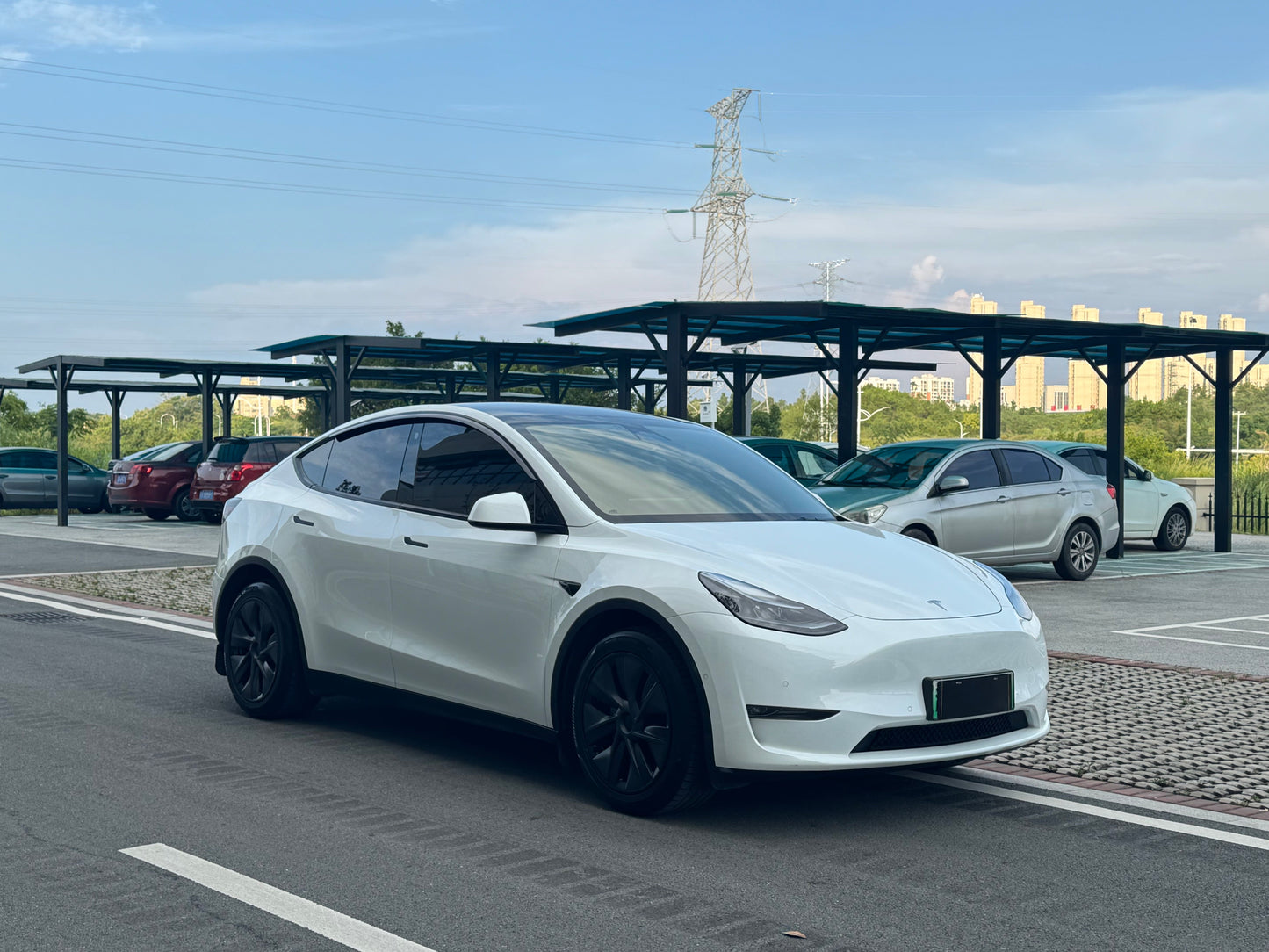 2023 Tesla Model Y Electric 688km Long Range All-Wheel Drive -CG1705010