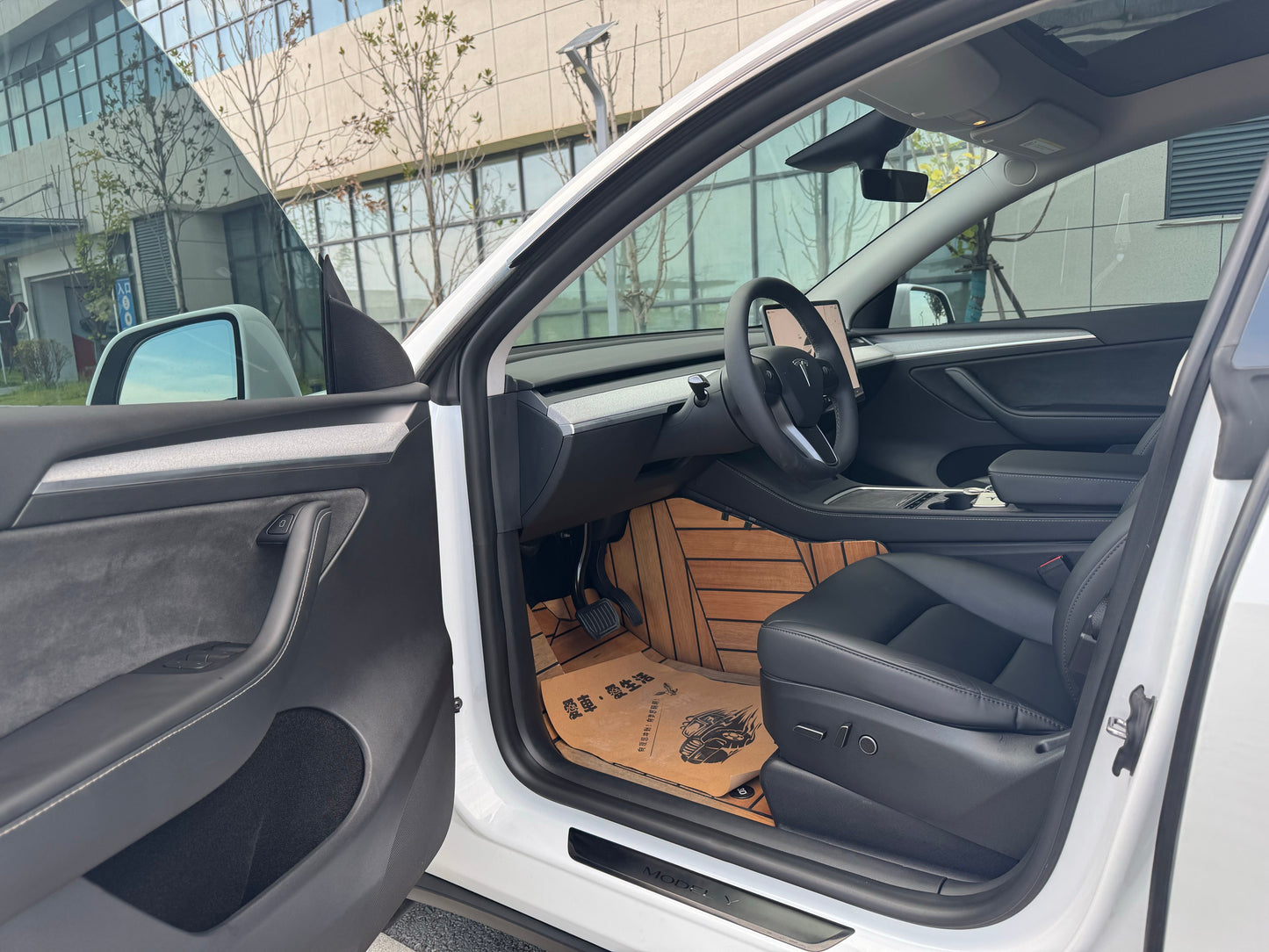 2023 Tesla Model Y Electric 688km Long Range All-Wheel Drive -CG1705010