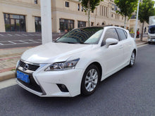 2014 Lexus CT 1.8L CVT 200h Comfort Edition (Two-tone) -CG1705133