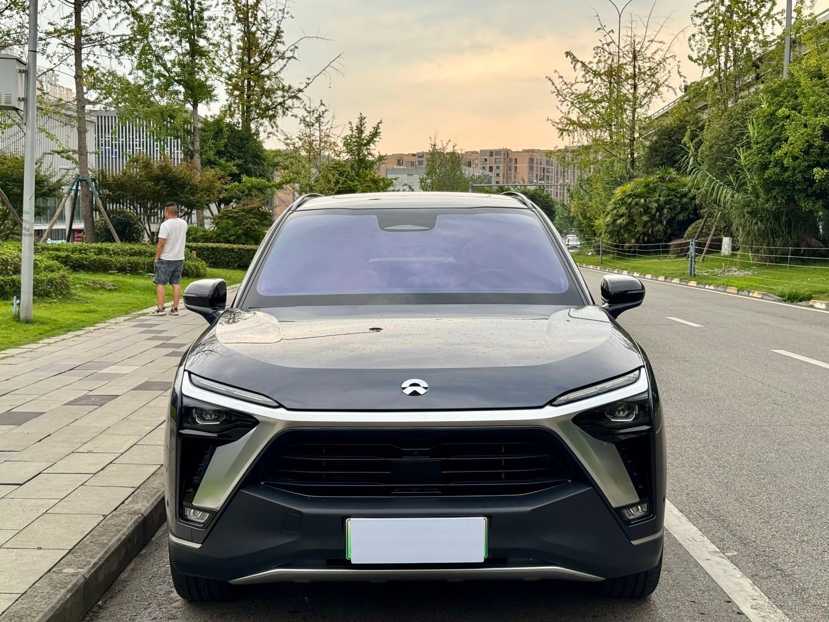 2020 NIO ES8 Electric Base 70kWh 7-Seater -CG1705222