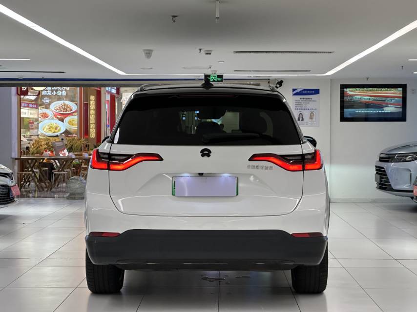 2018 NIO ES8 Electric Base Version 70kWh 7-Seater -CG1705348