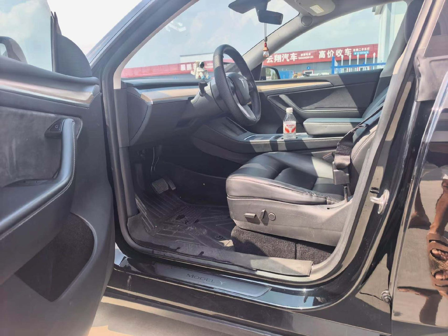 2021 Tesla Model Y Electric Standard Range Rear-Wheel Drive -CG1705409