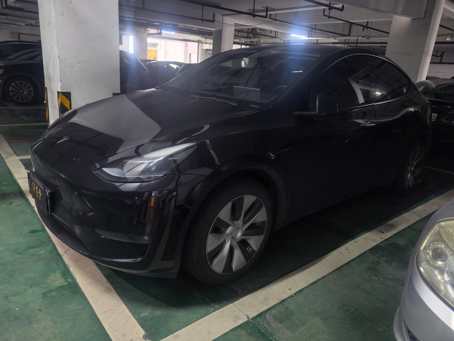 2022 Tesla Model Y Electric Long Range All-Wheel Drive Version -CG1705470