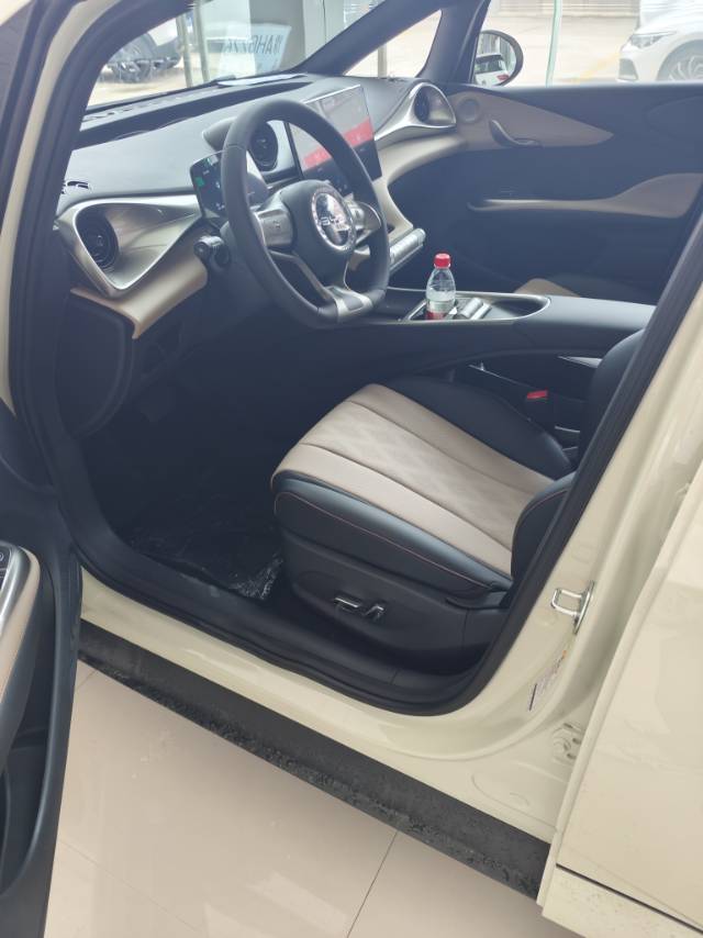2025 Li L9 Ultra Smart Refresh Edition -CG1705488
