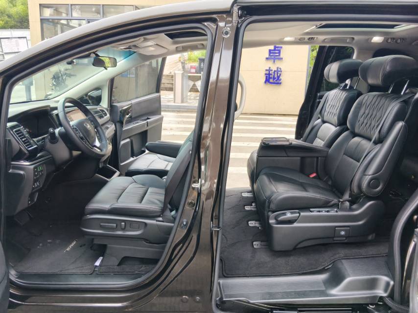 2019 Honda Elysion 2.0L CVT Hybrid Luxury Edition -CG1705535