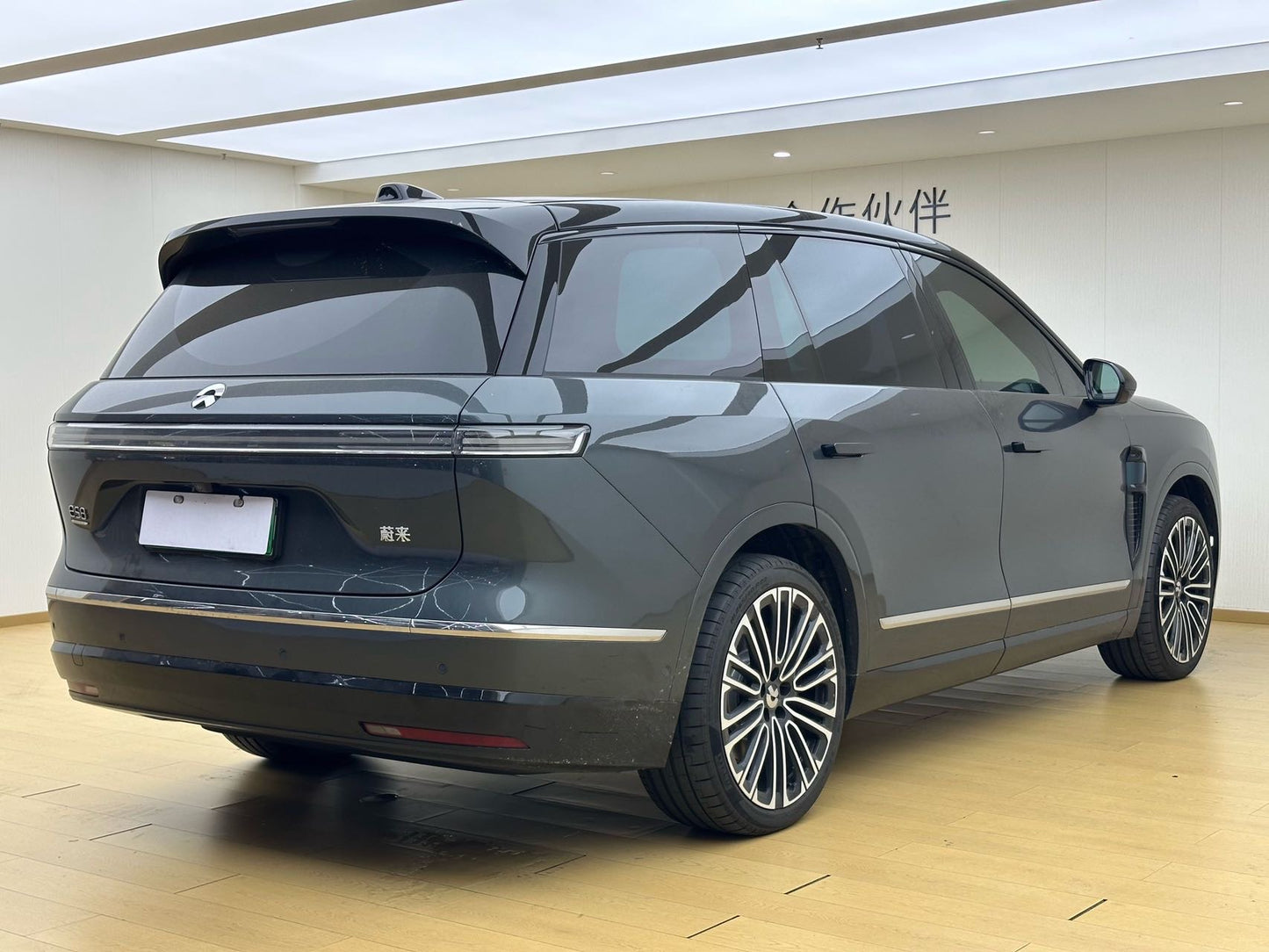 2026 NIO ES8 6-Seat Executive Signature Edition -CG1705685