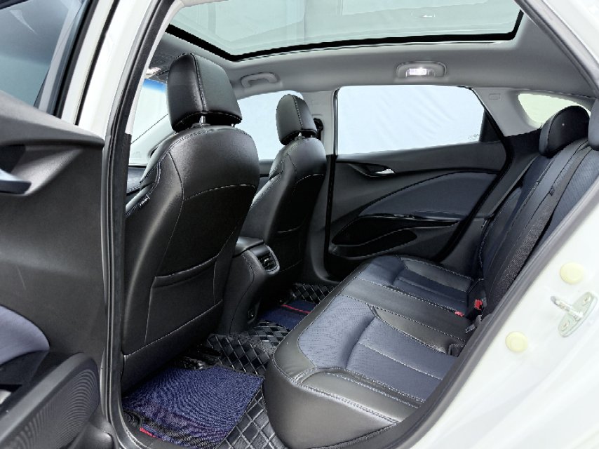 2022 Buick Velite 6 Plug-in Hybrid 1.5L CVT Connected Intelligence Premium -CG1705811
