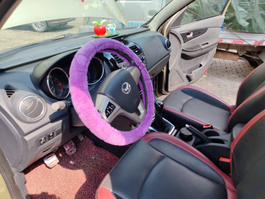 2014 BAIC Huansu S3 1.5L Manual Luxury National IV -CG1705909