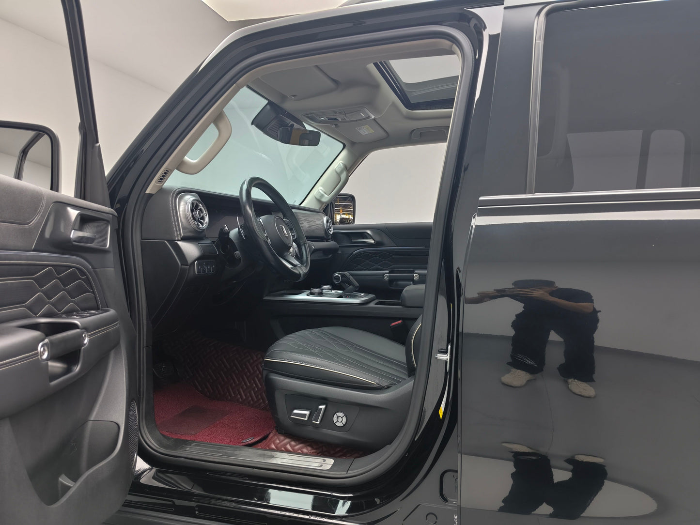 2023 Tank 300 2.0T Automatic Urban Edition I See Trim -CG1706003