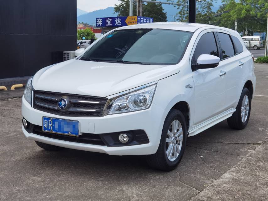 2015 Venucia T70 1.6L Manual Ruixing Edition -CG1706018