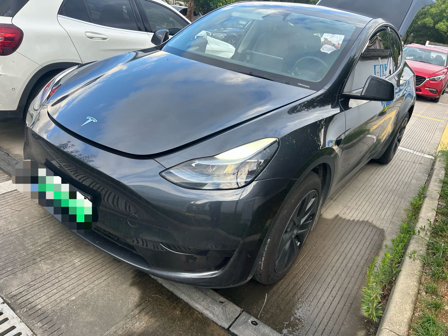 2024 Tesla Model Y Rear-Wheel Drive -CG1706647