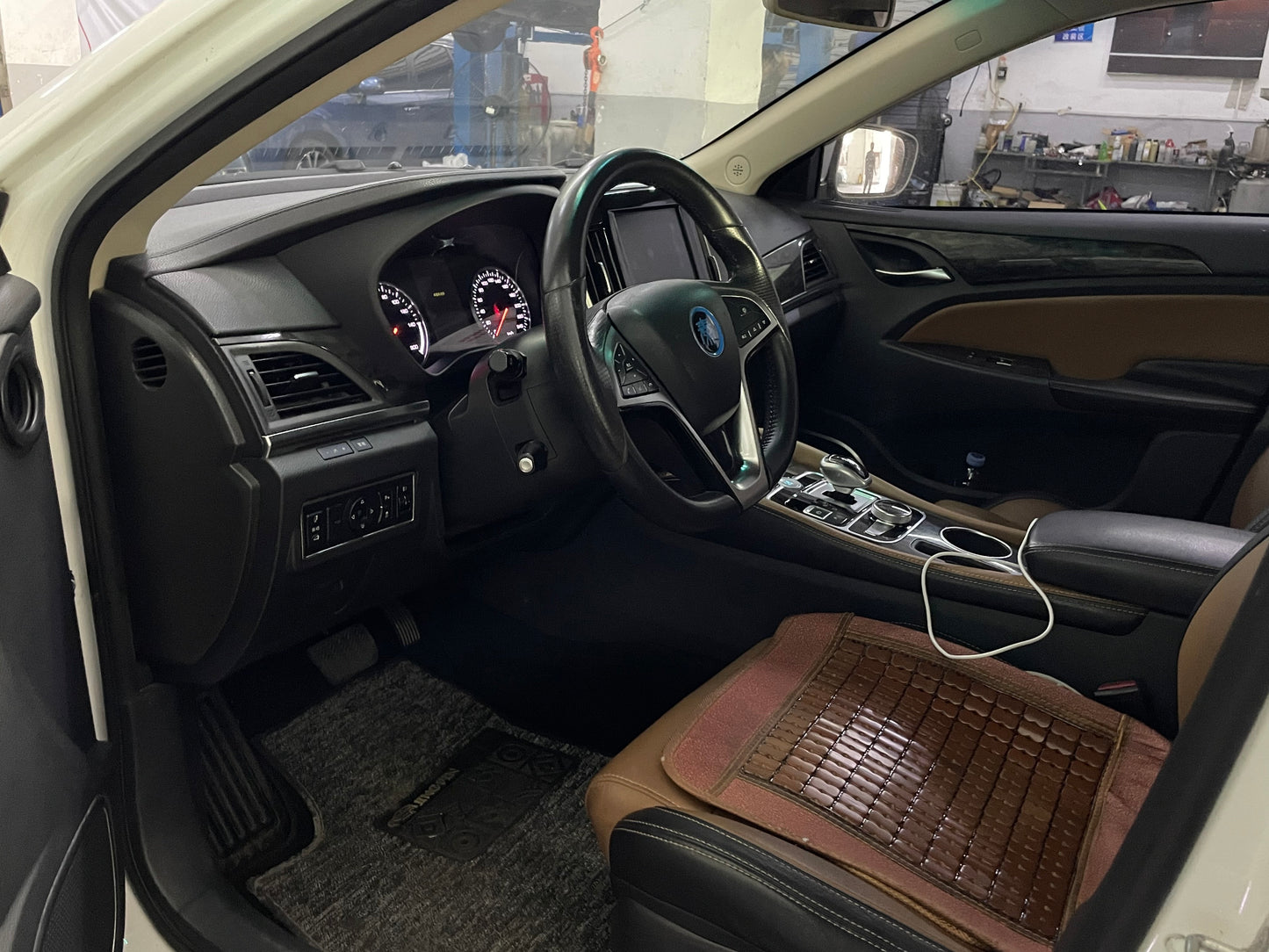 2017 BYD Qin New Energy 1.5T Dual Clutch Premium -CG1706776