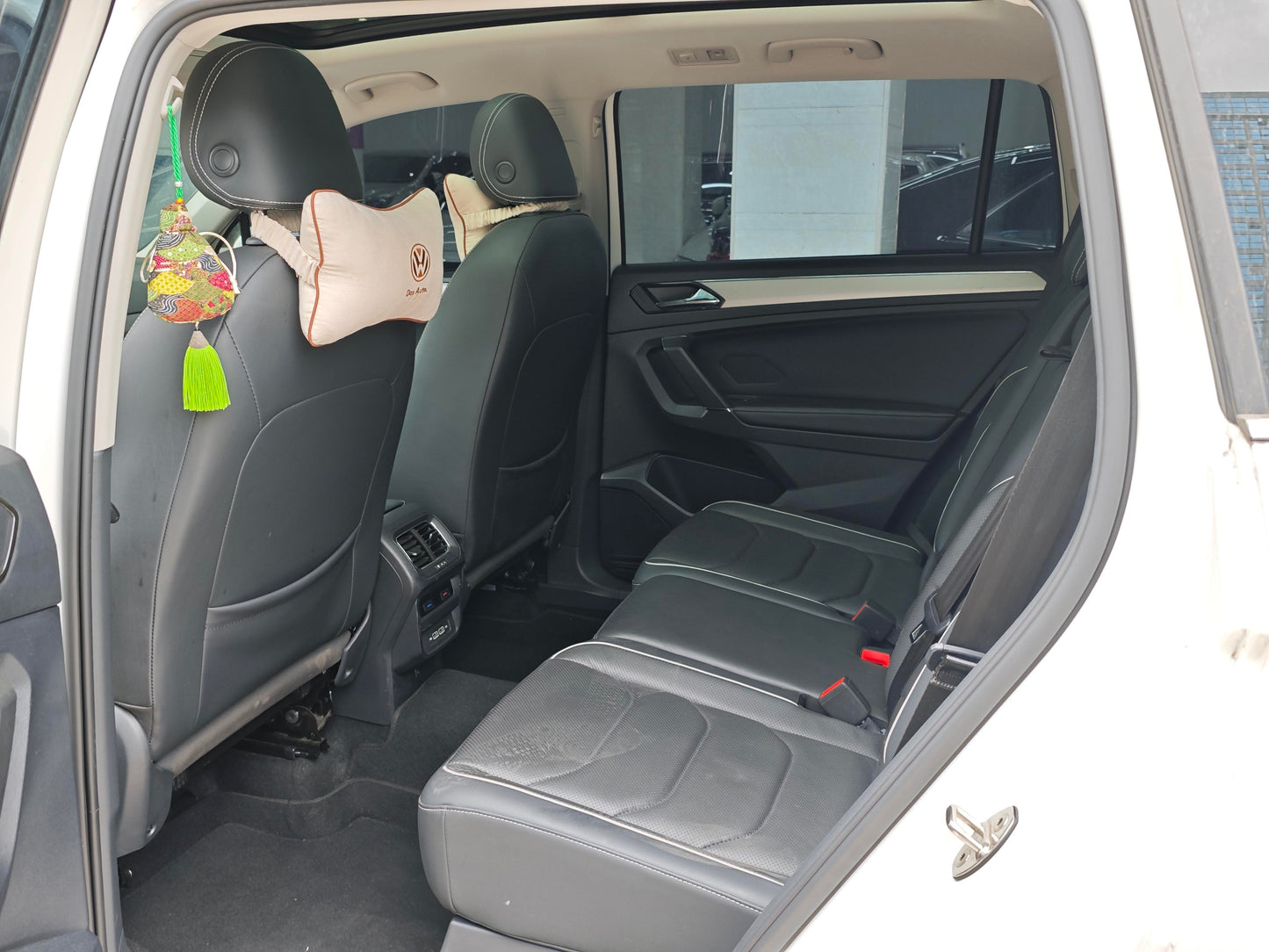 2020 Volkswagen Tiguan L 1.4T Plug-in Hybrid Dual-Clutch Plug-in Hybrid Flagship -CG1706845